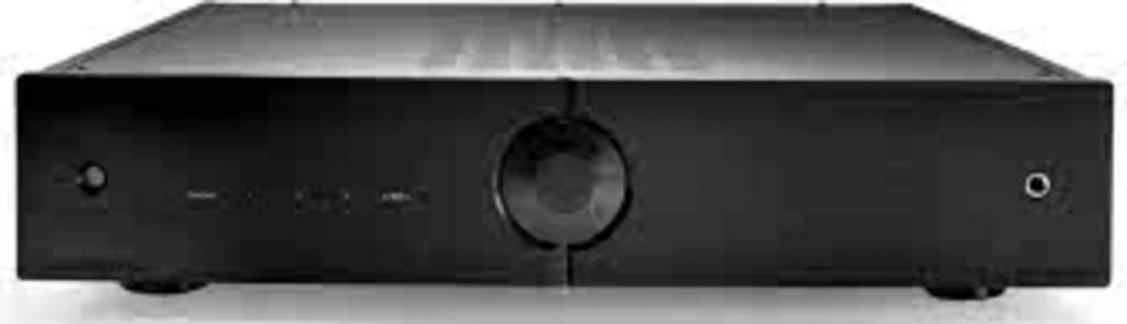 Интегрированный усилитель Audio Analogue AACento Black