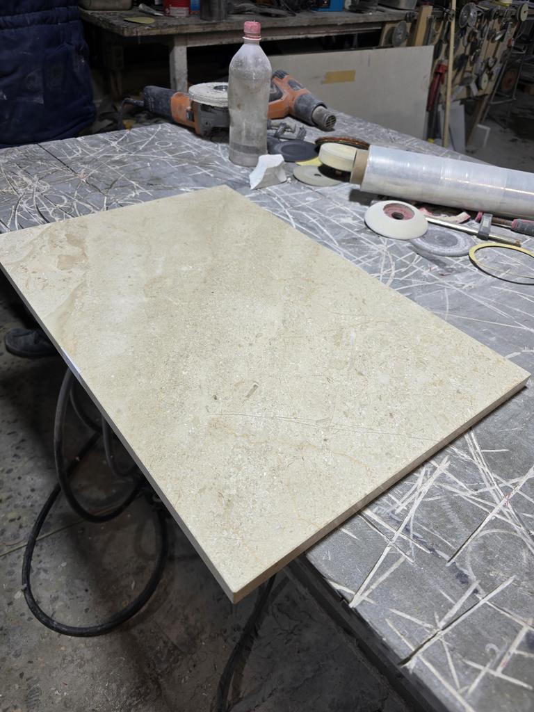 Столик мраморный (С-03)