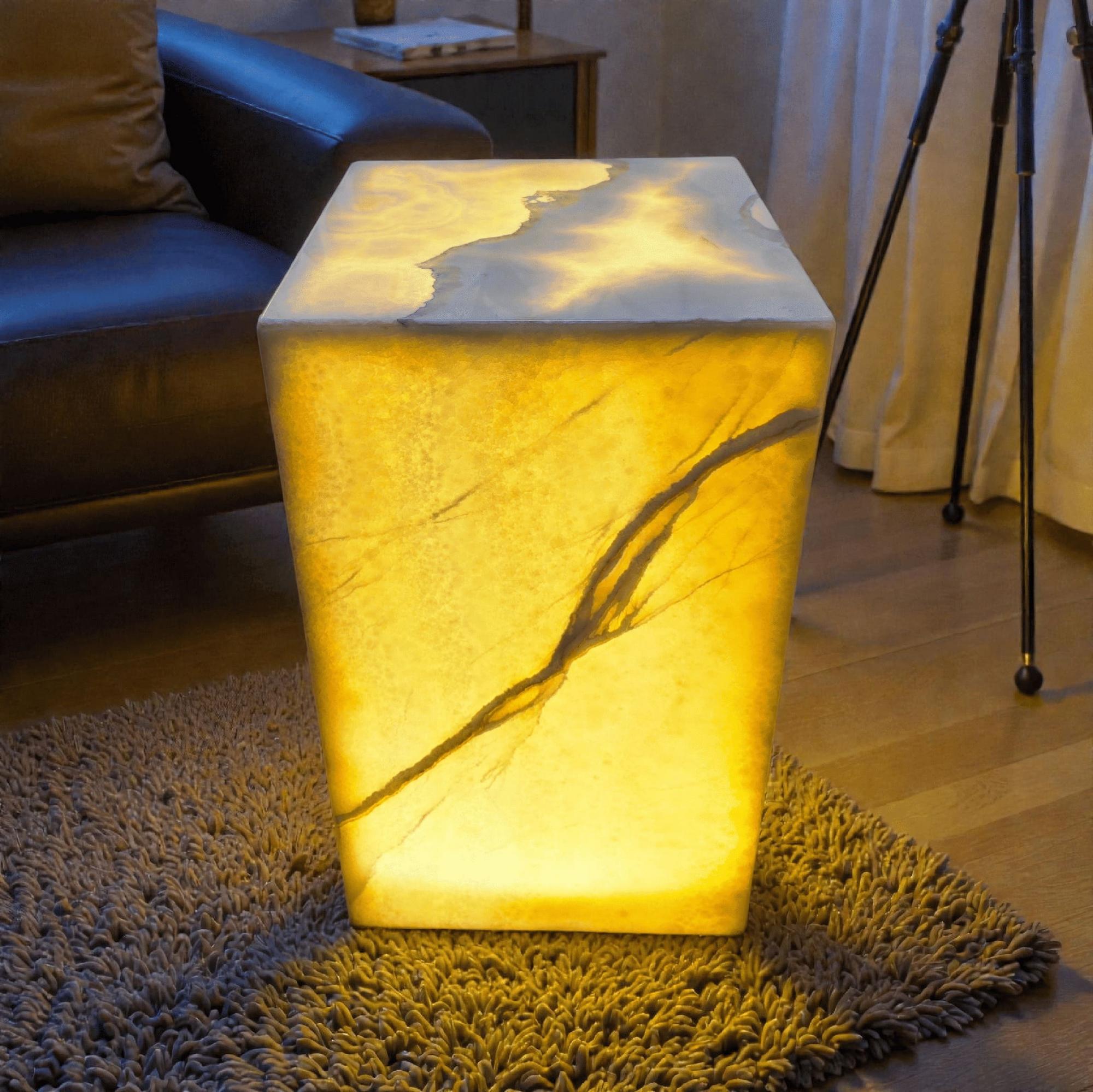 Премиум Столик "Аврора" из оникса с подсветкой  (СК-02)