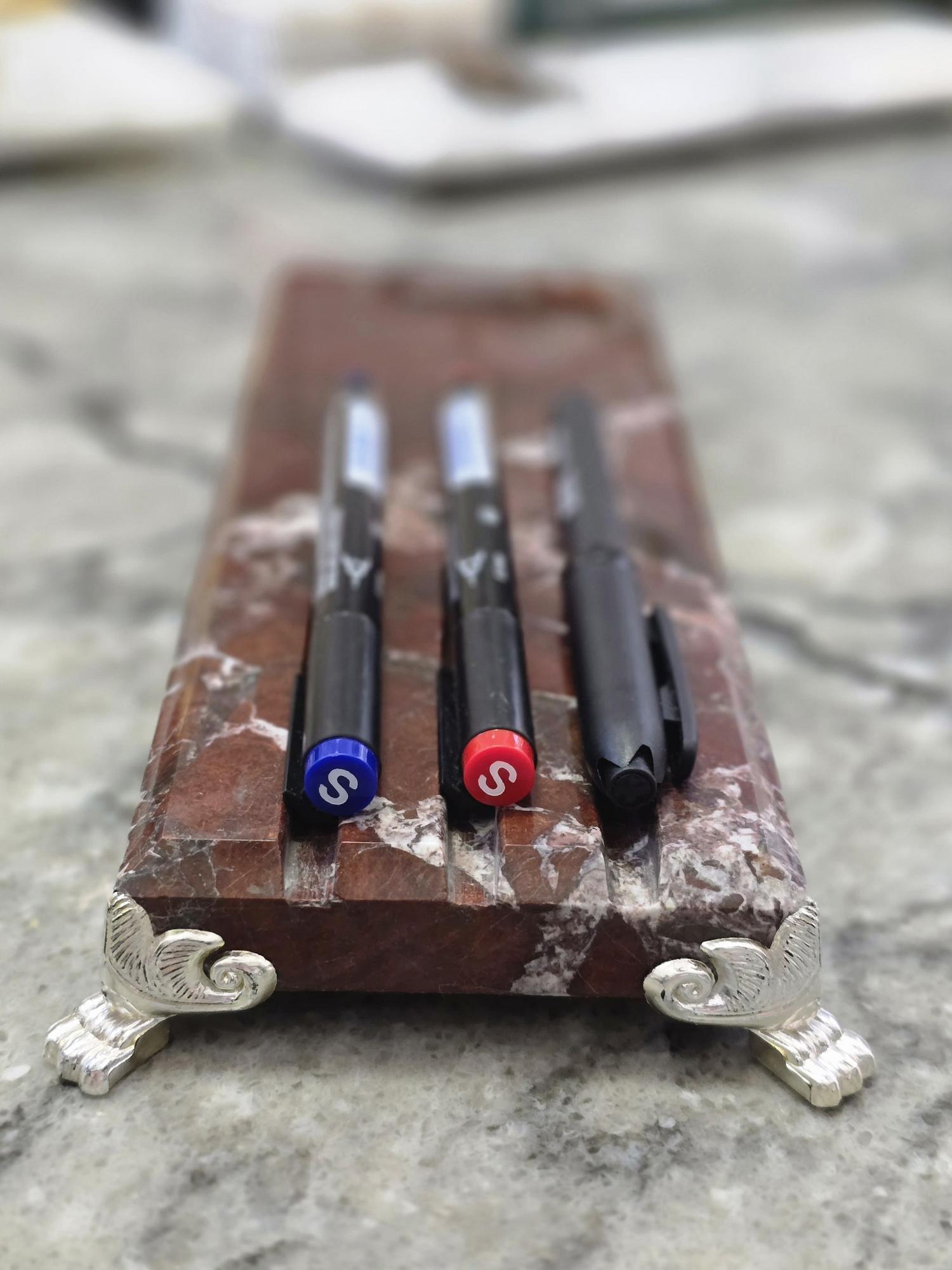 Подставка для ручек из мрамора (К-07)