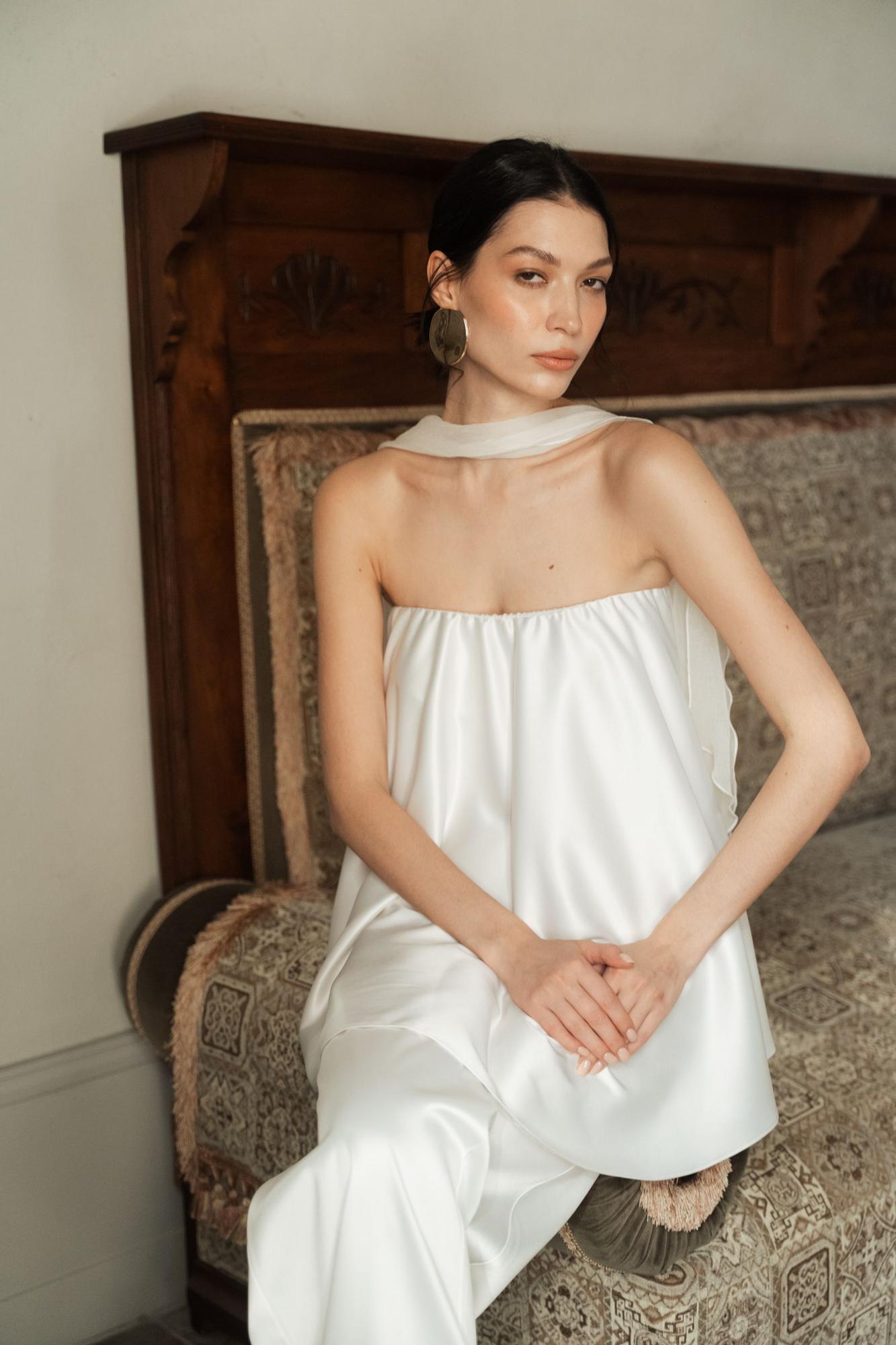 ТОП "ЛАНДЫШ" СВОБОДНОГО КРОЯ СО СЪЕМНЫМИ БРЕТЕЛЯМИ