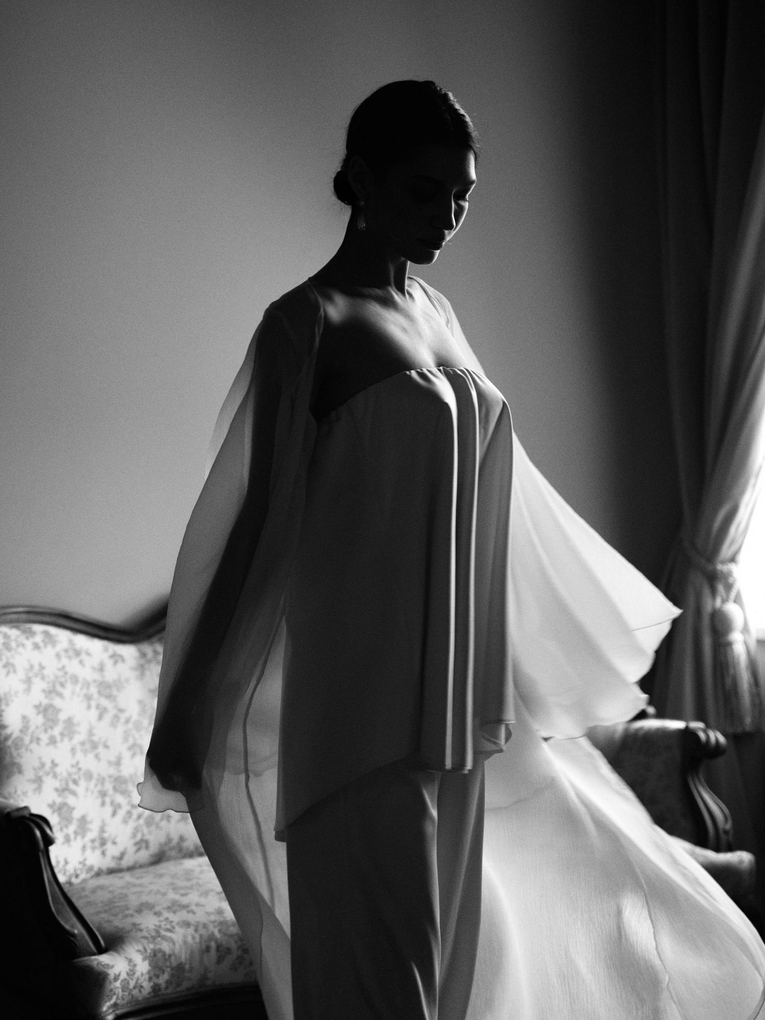 ТОП "ЛАНДЫШ" СВОБОДНОГО КРОЯ СО СЪЕМНЫМИ БРЕТЕЛЯМИ