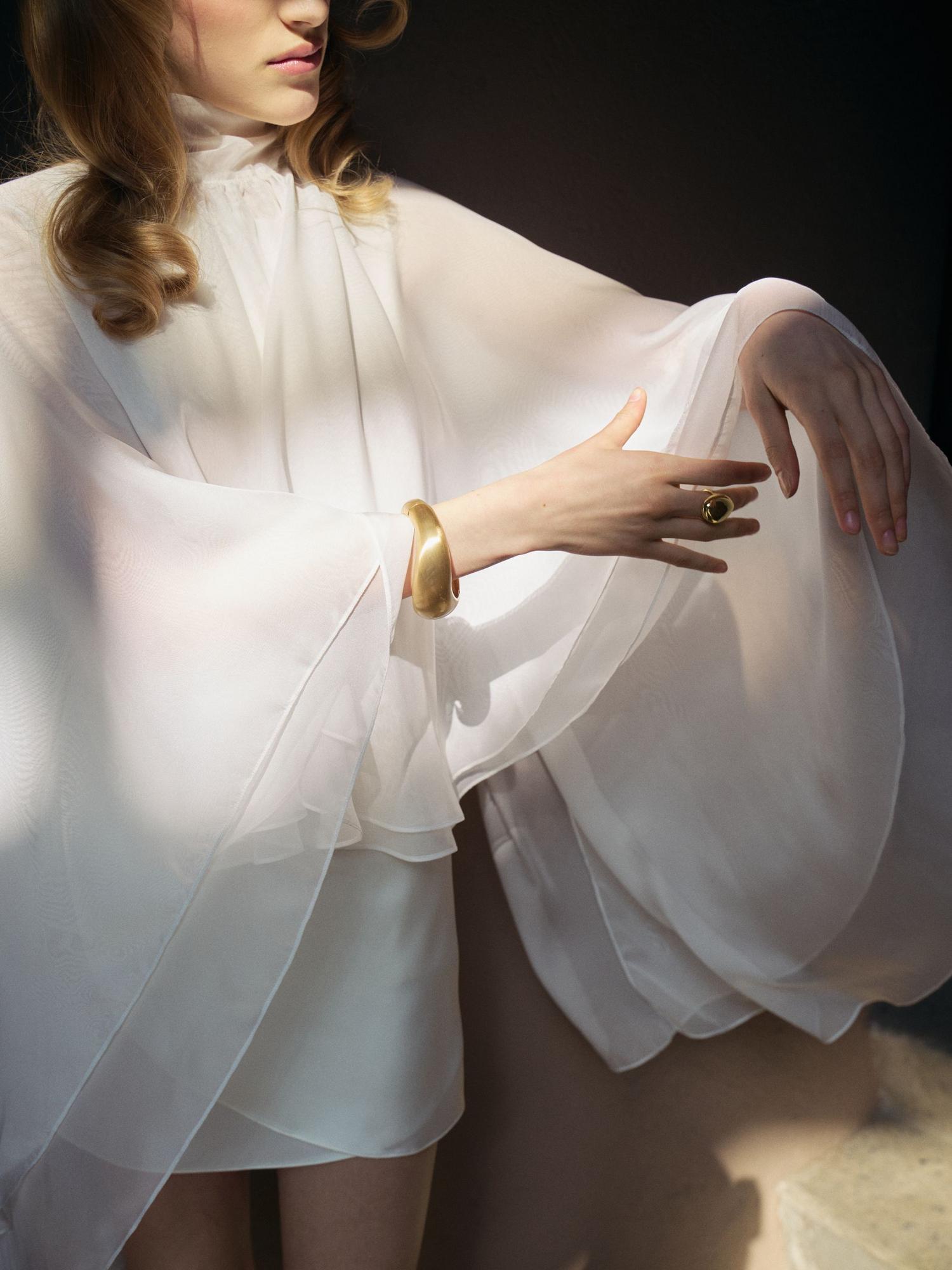 ​НАКИДКА ИЗ ОРГАНЗЫ «ОРХИДЕЯ»