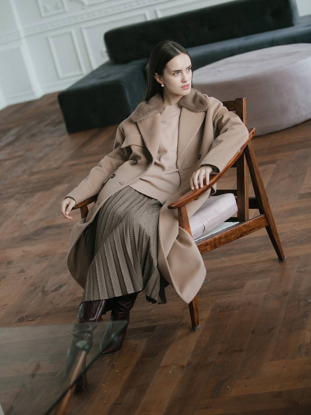 Пальто MARA из шерсти с воротником из норки