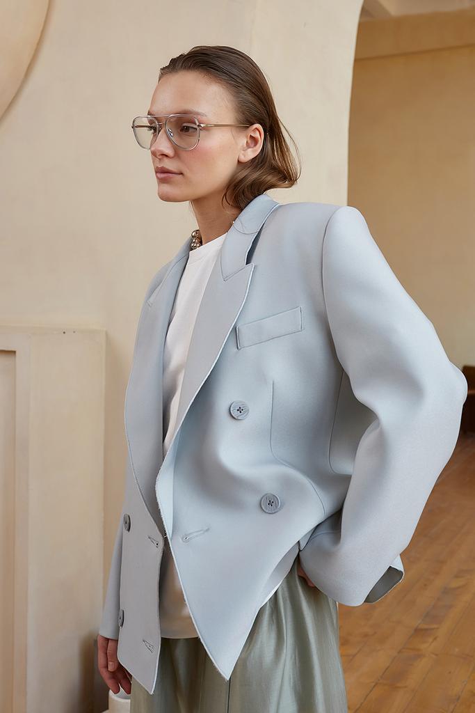 Пиджак двубортный с необработанным краем