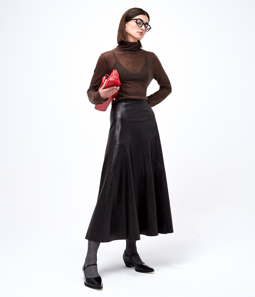 Юбка кожаная расклешенная