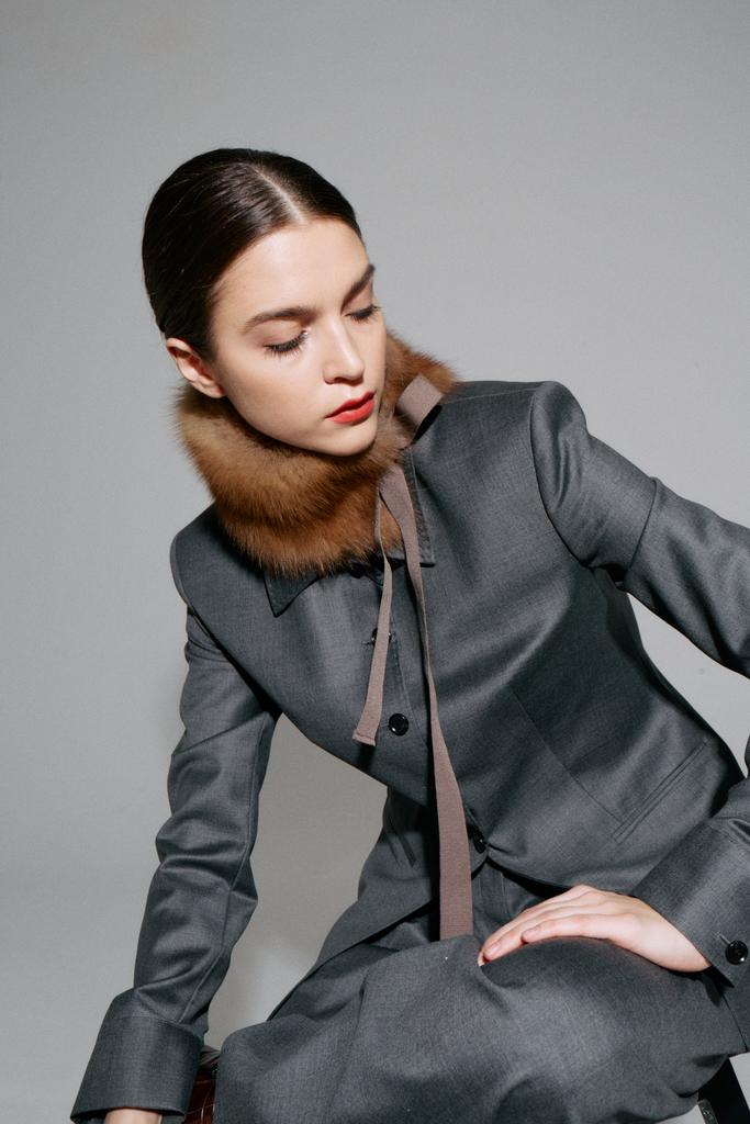 Шарф-воротник из куницы