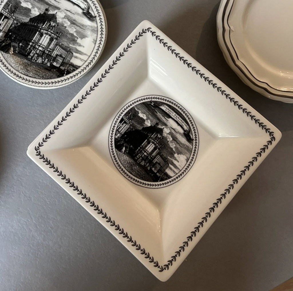 Gien France. Тарелка квадратная 17 см, конфетница