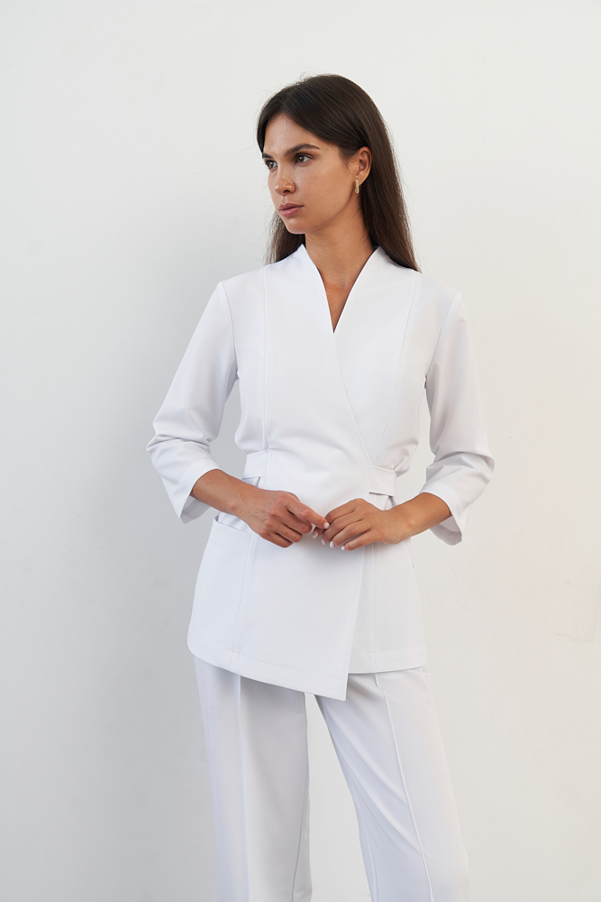 Блуза на запахе с поясом с рукавом 3/4 белая KL 211