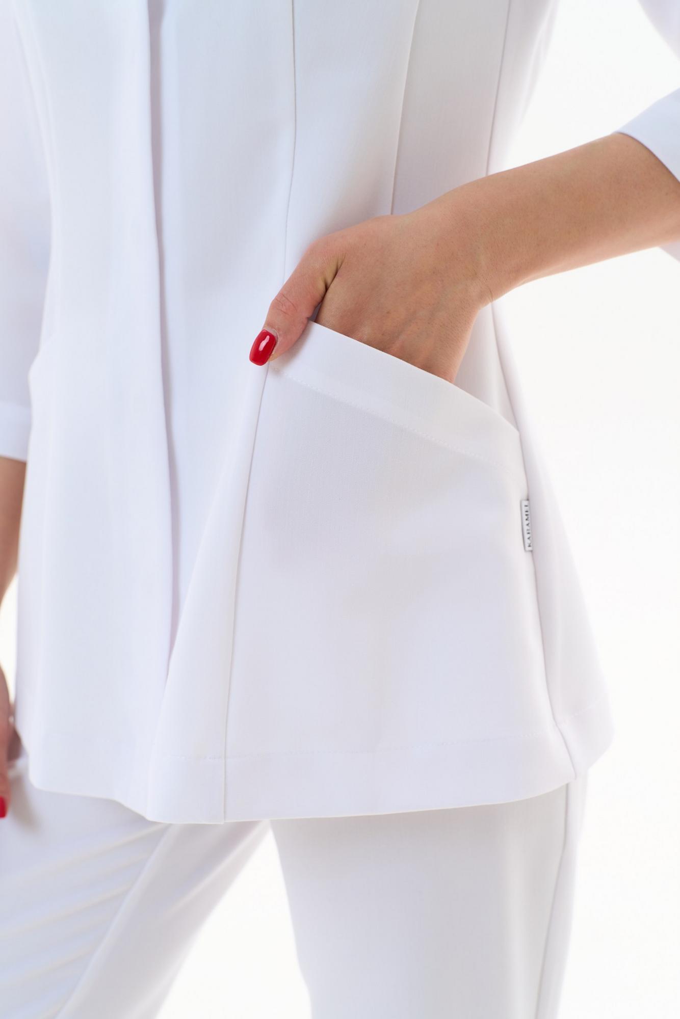 Блуза с воротником-стойкой с рукавом 3/4 белая KL 231