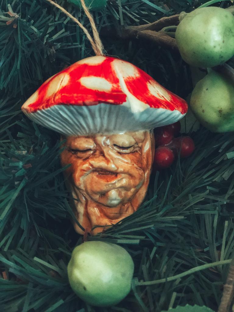 Елочная игрушка Поющий гриб на ёлку