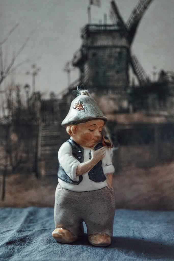 Елочная игрушка Птицелов