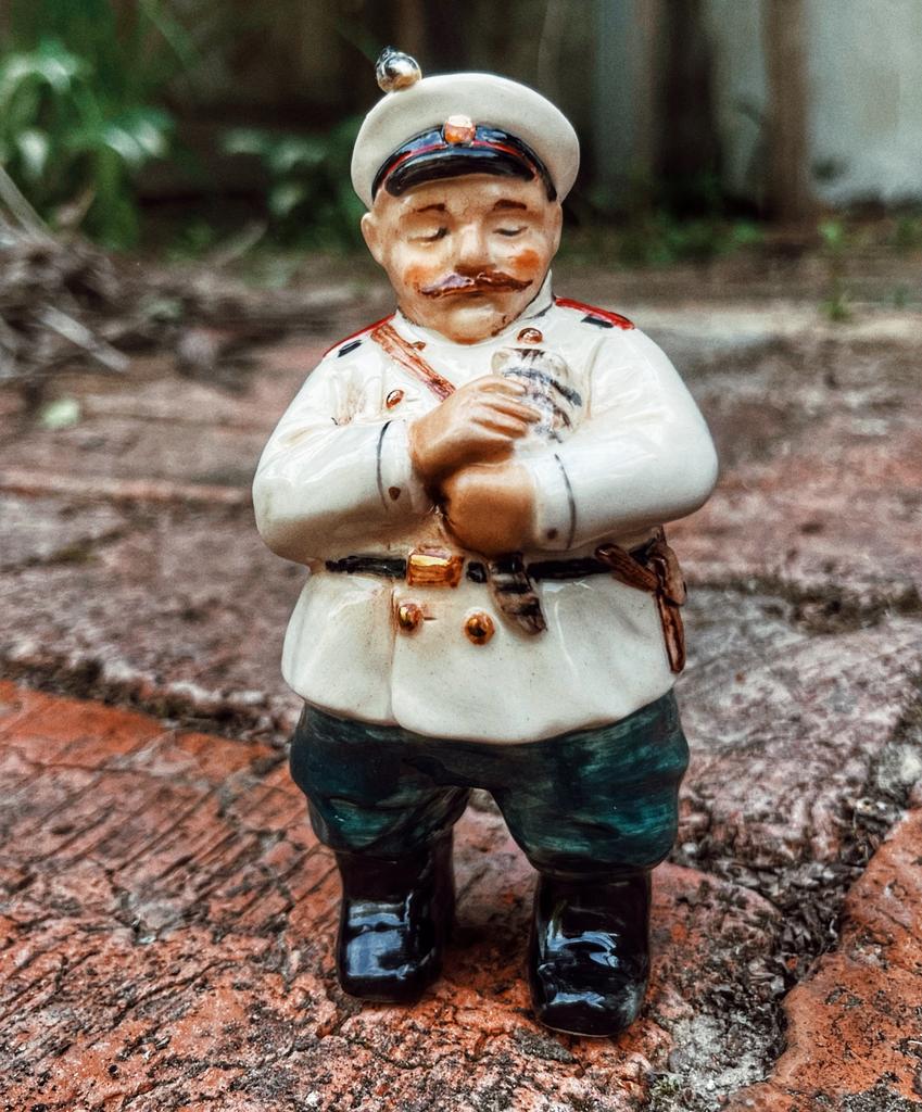 Елочная игрушка «Городовой»