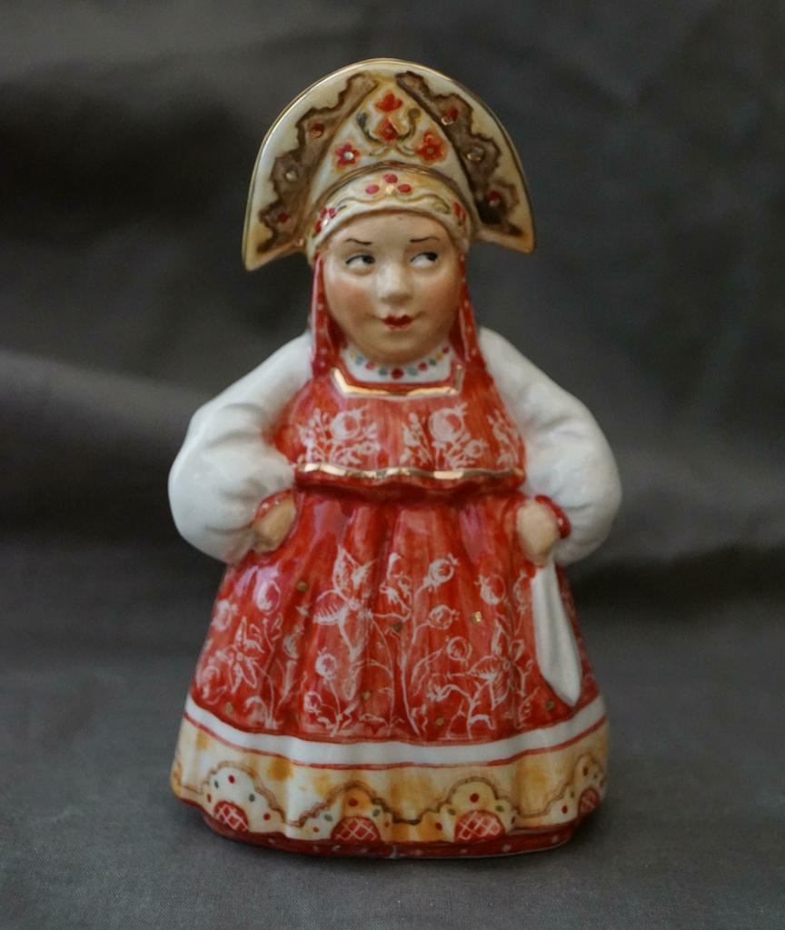 Елочная игрушка Василиса