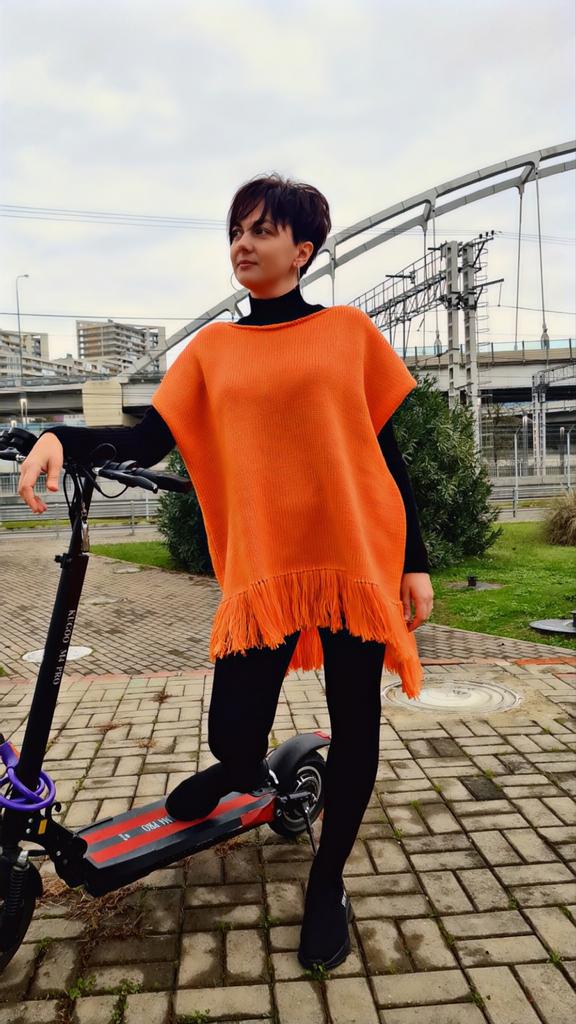 Пончо Оранж