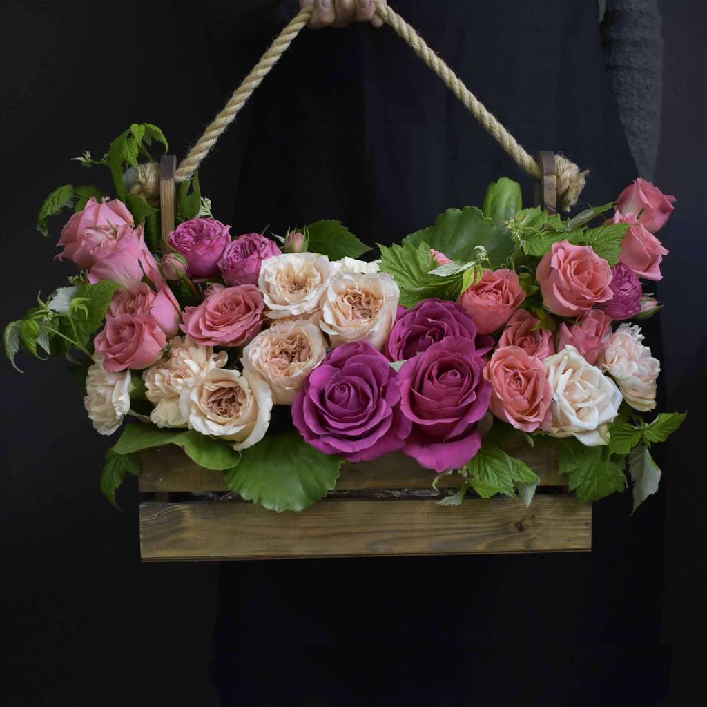 Композиция из живых цветов "Летний сад"