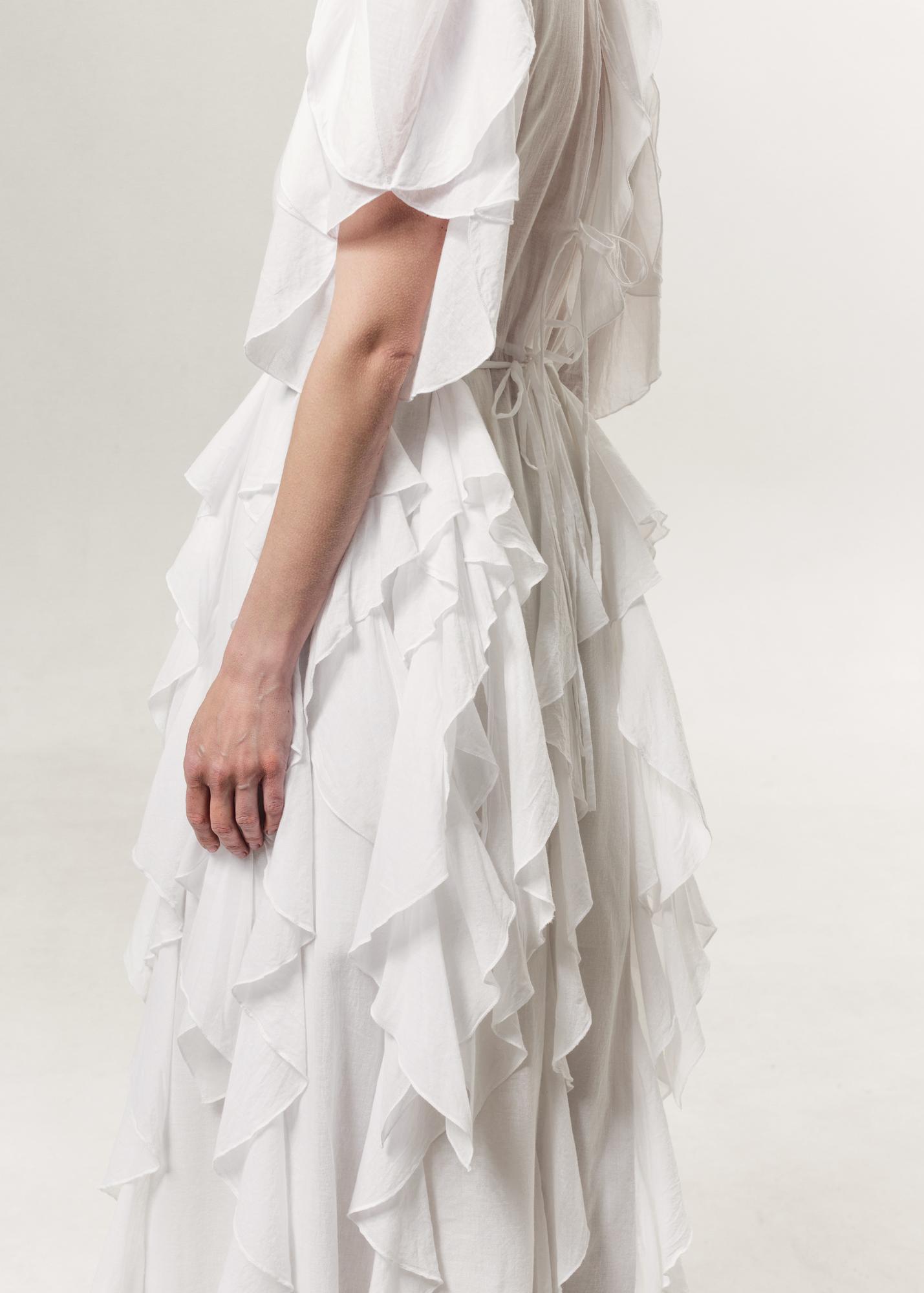 Платье с многослойными воланами