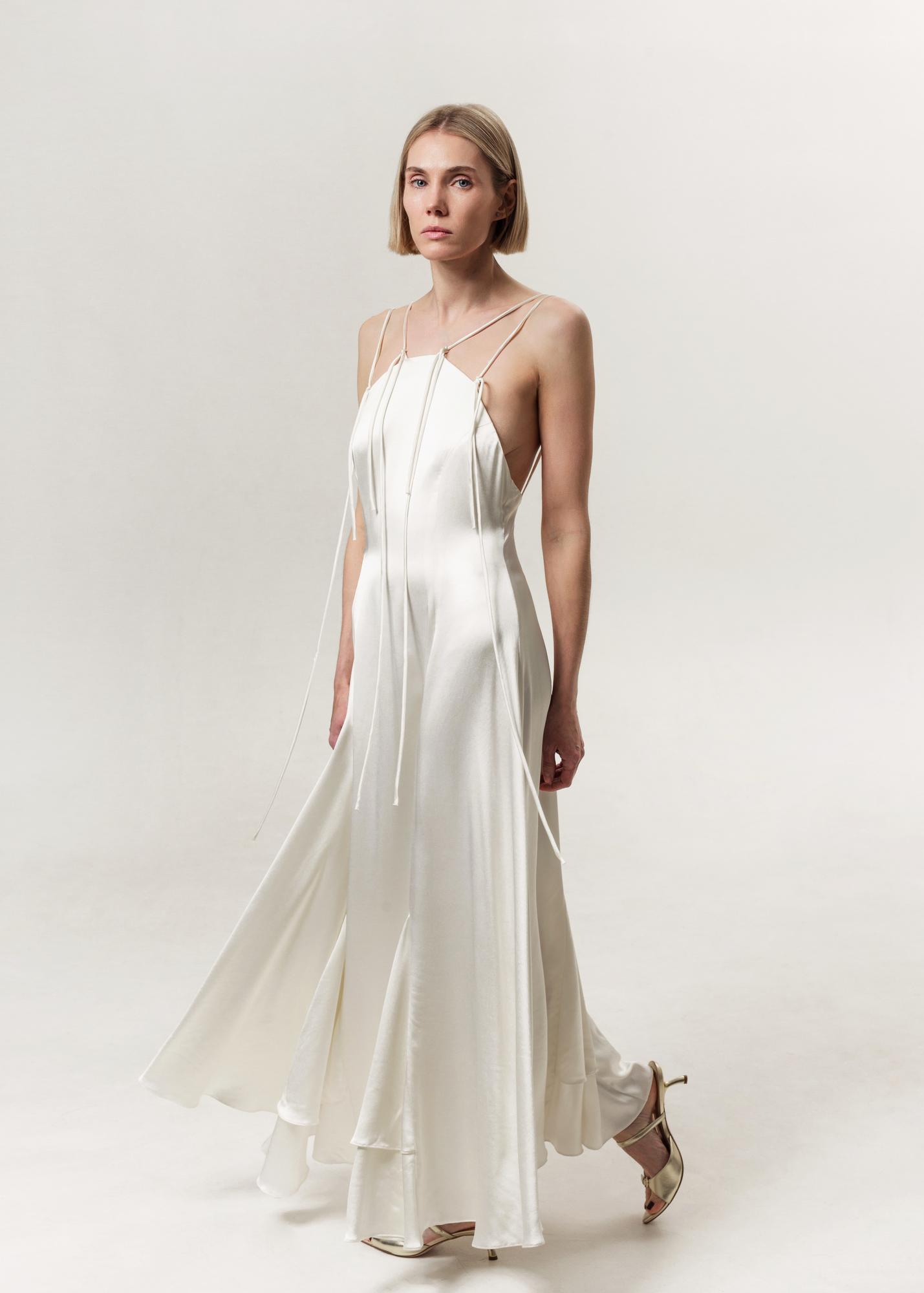 Платье со съемными рукавами