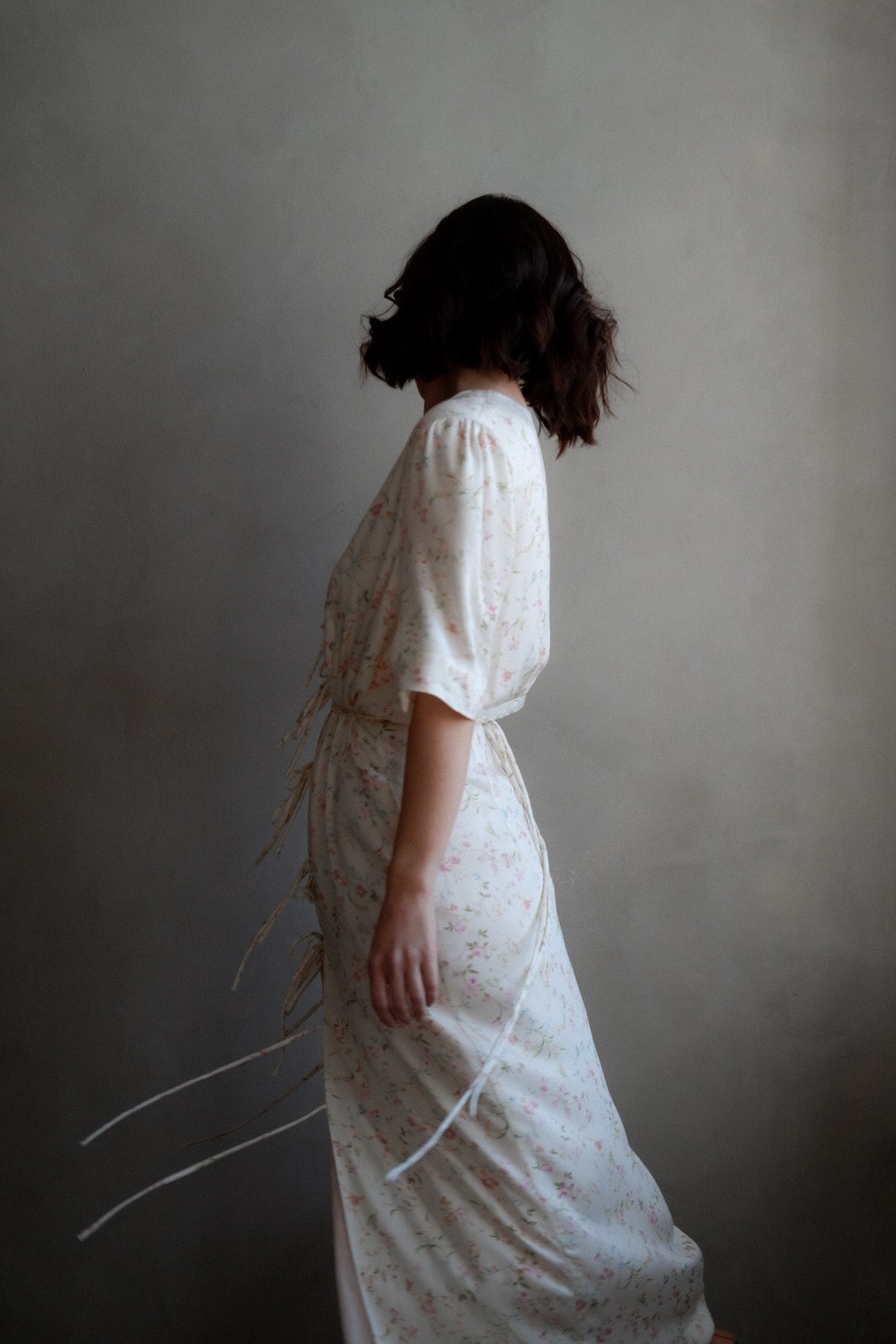 Платье в цветочек с бантиками