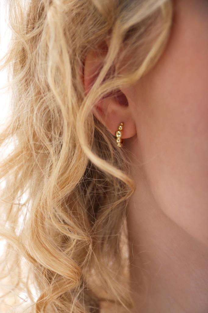 серьги кликеры с шариками