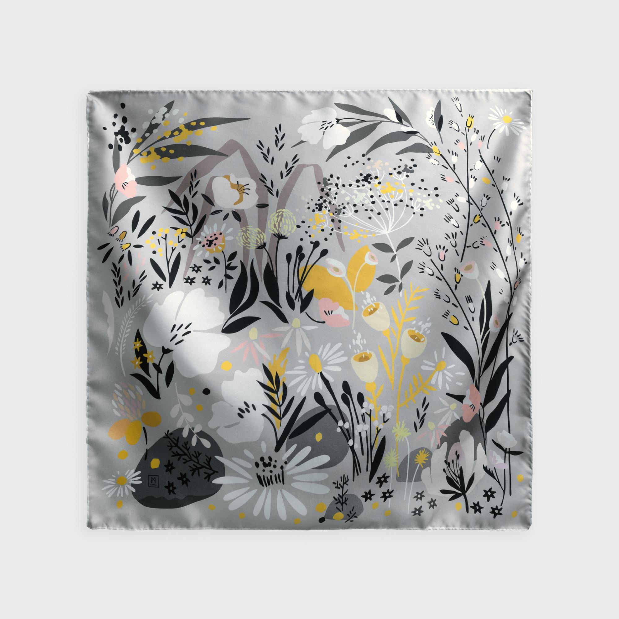 Платок-каре "Поляна" (бежевая)