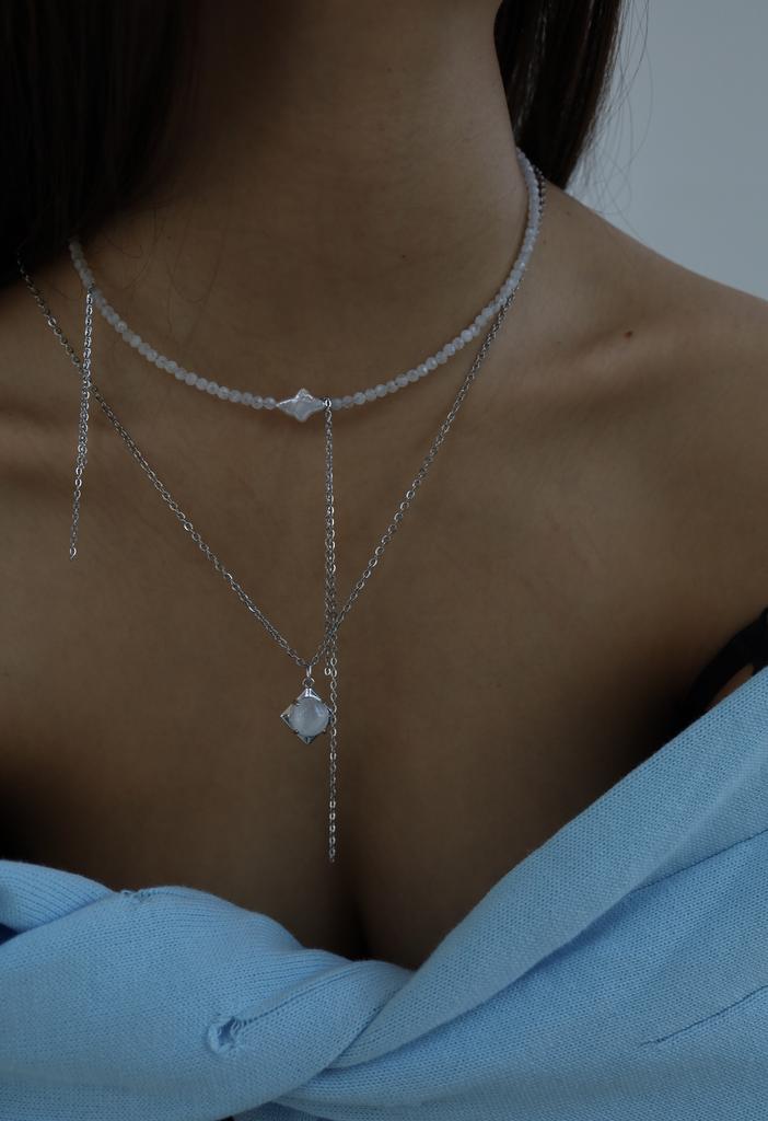 Moonstone Set I Сет колье с лунным камнем, белая латунь, сталь
