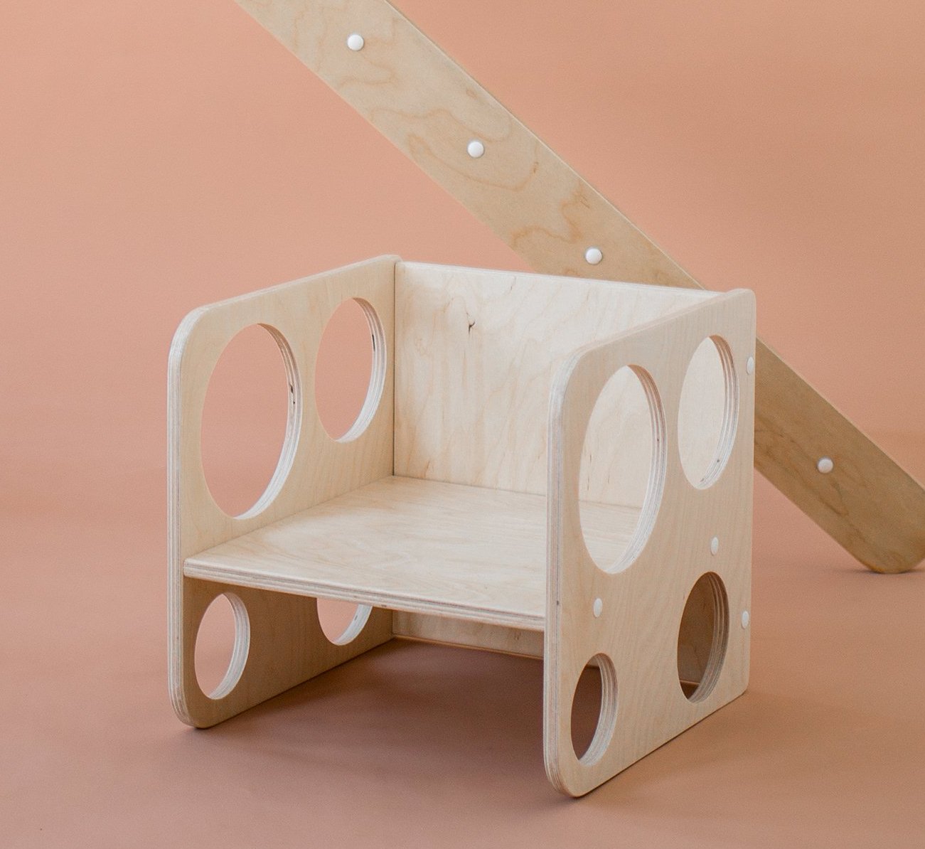 Первый стульчик КОЛО под лаком