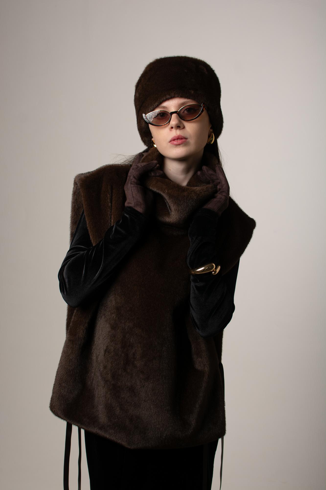 Манишка из эконорки