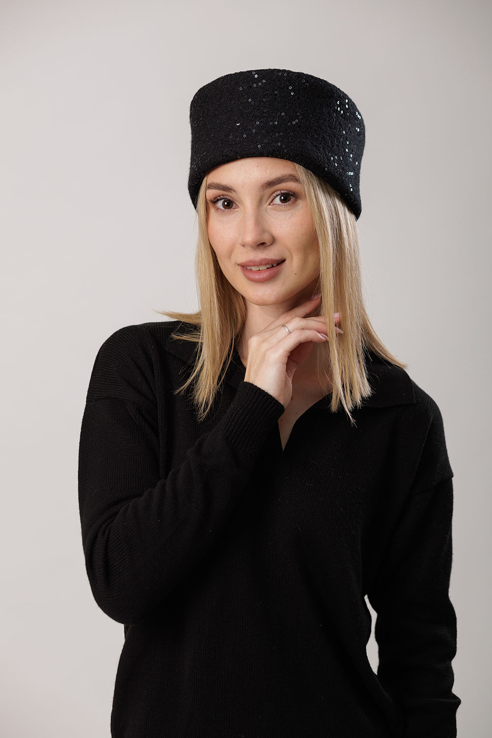 Твблетка "Зима" с пайетками