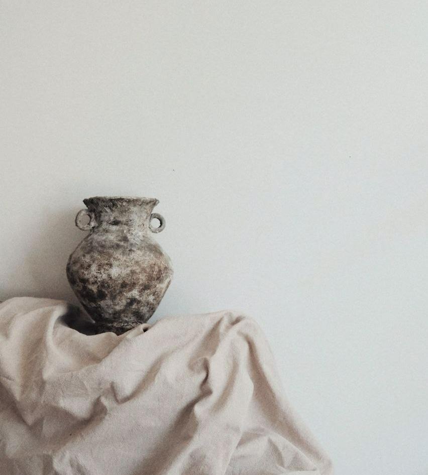 Ваза античная