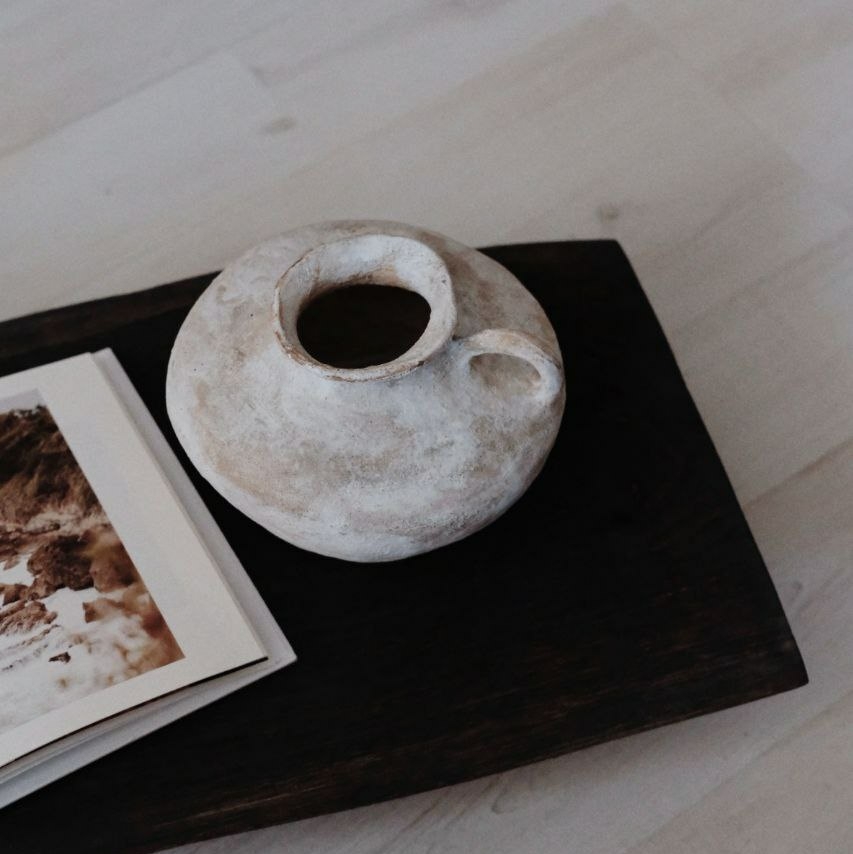 Керамическая ваза Wabi Sabi с ручкой