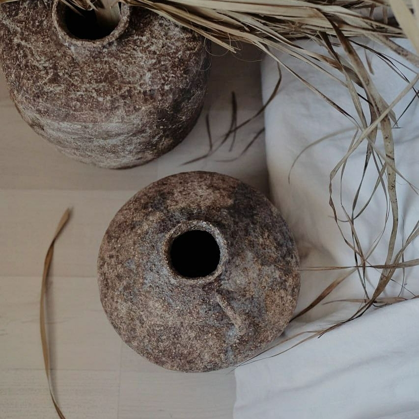 Ваза Wabi Sabi шамотная  с ручкой