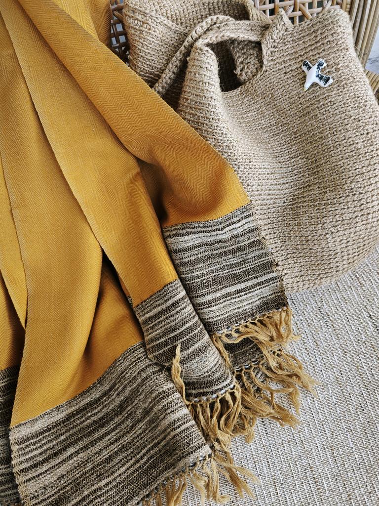 шарф из шерсти яка