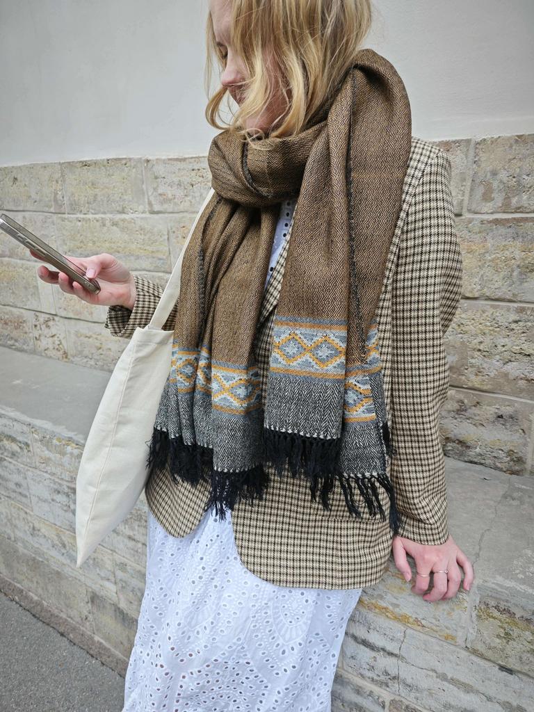 Шарф из шерсти мериноса и шелка Антик Бронз