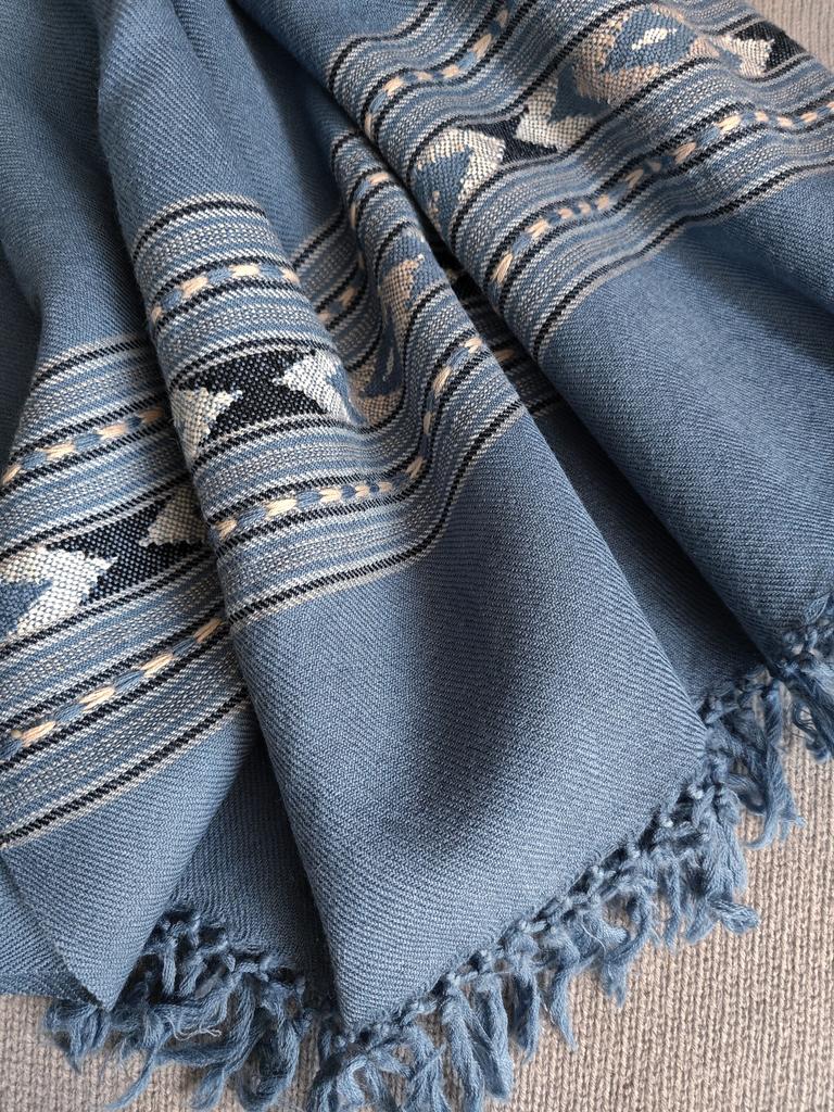 Шарф из шерсти мериноса Niagara