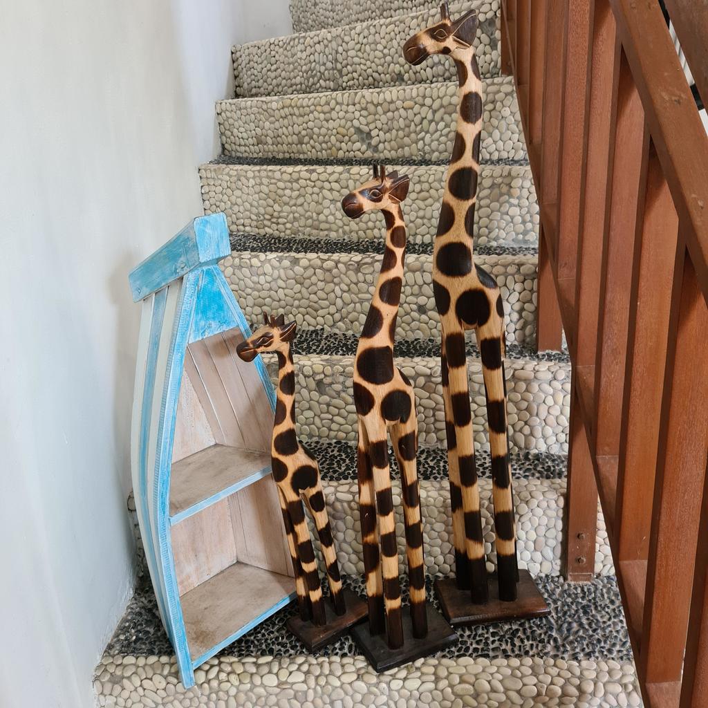 Жирафы большие