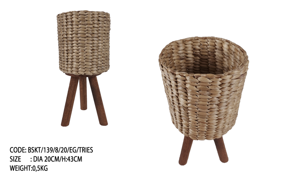 Basket with legs Water hyacinth  27