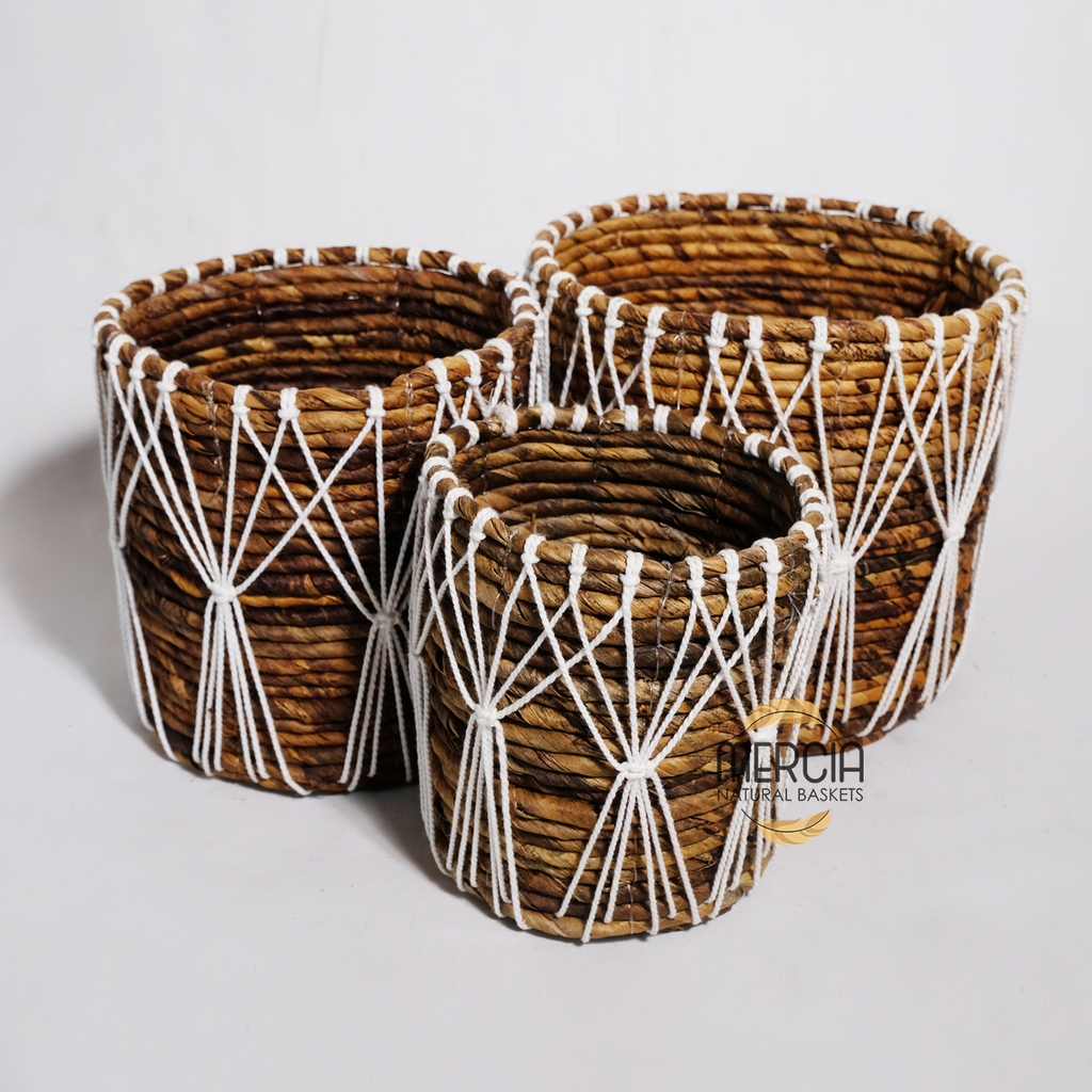 Basket banana leaf  + macrame 91