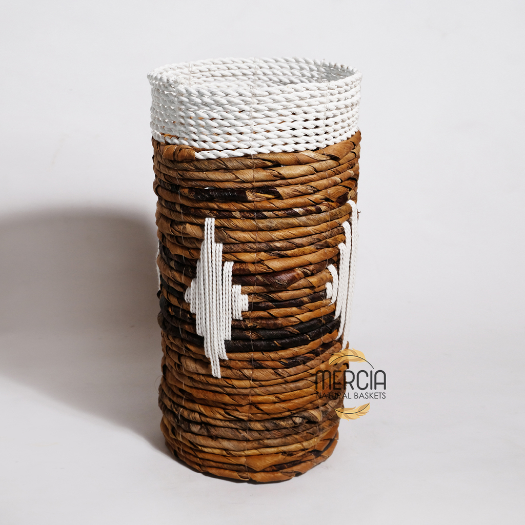 Basket banana leaf + macrame 93