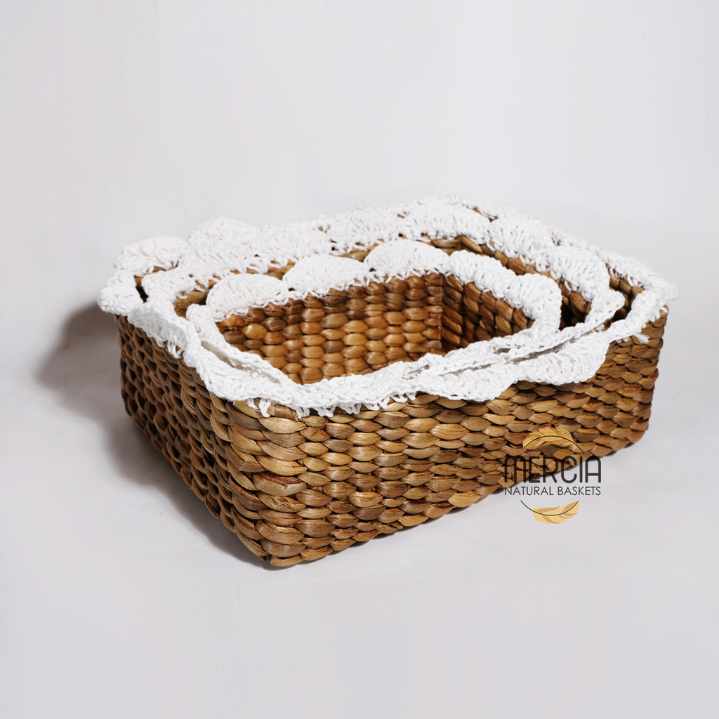 Basket Water hyacinth 97