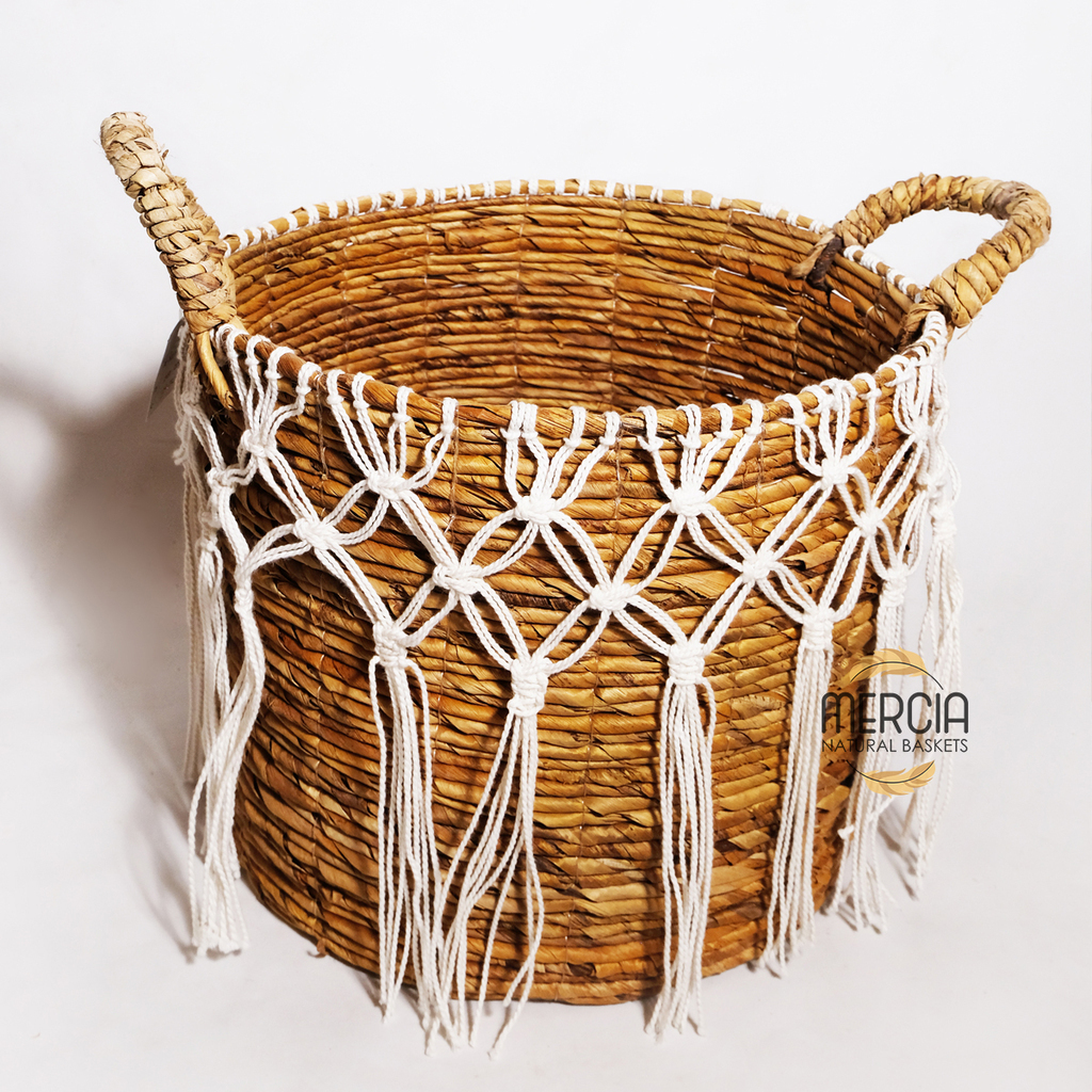 Basket banana leaf + macrame 102