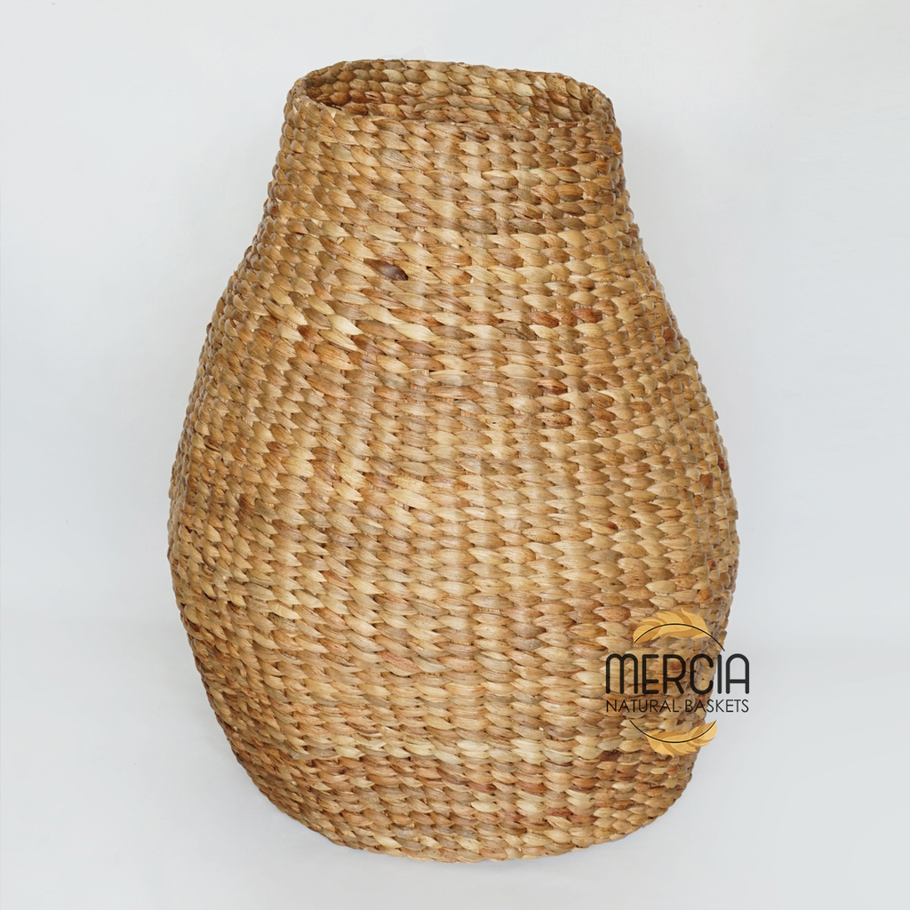 Basket Water hyacinth 117