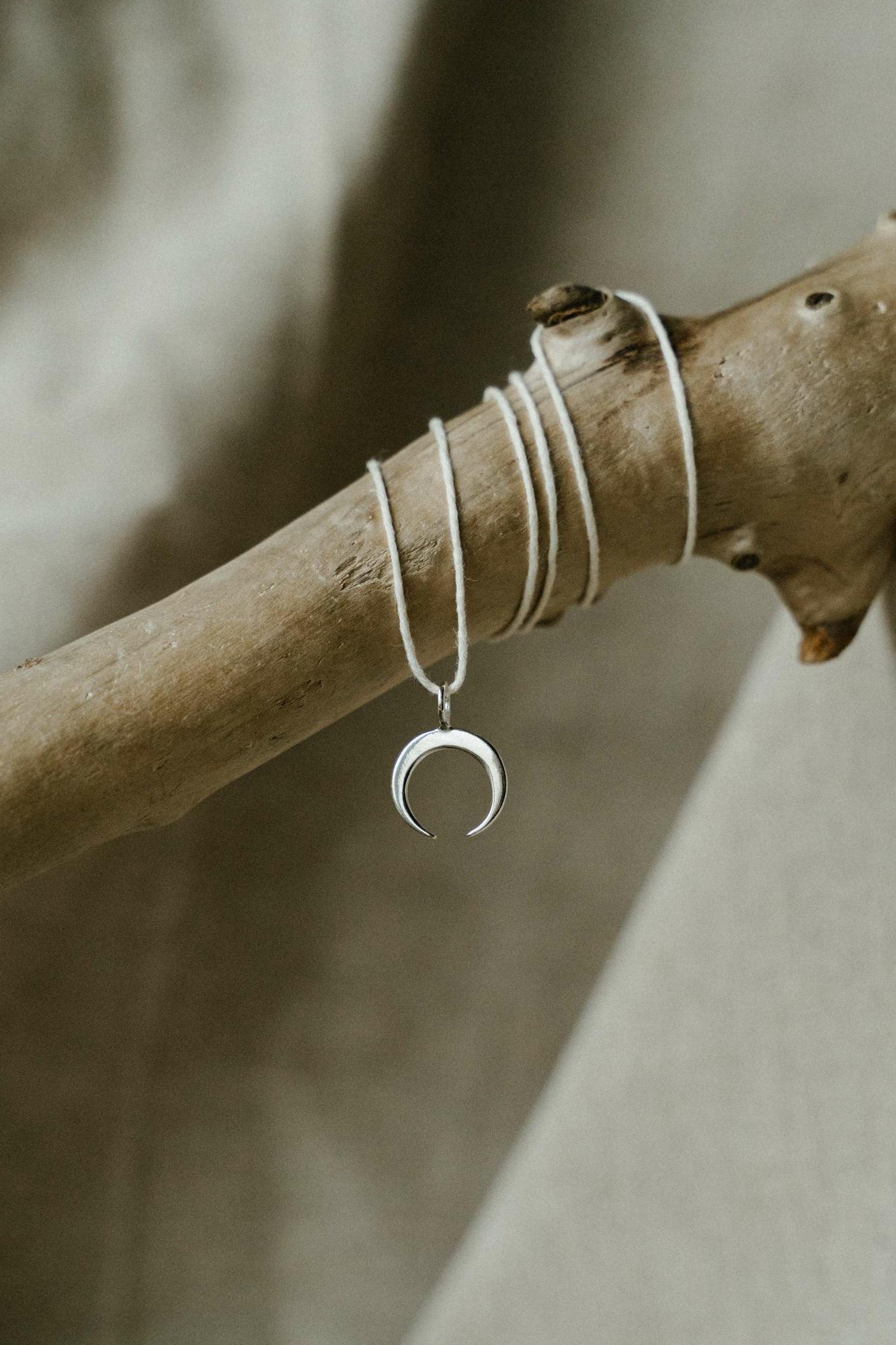 Кулон Лунница