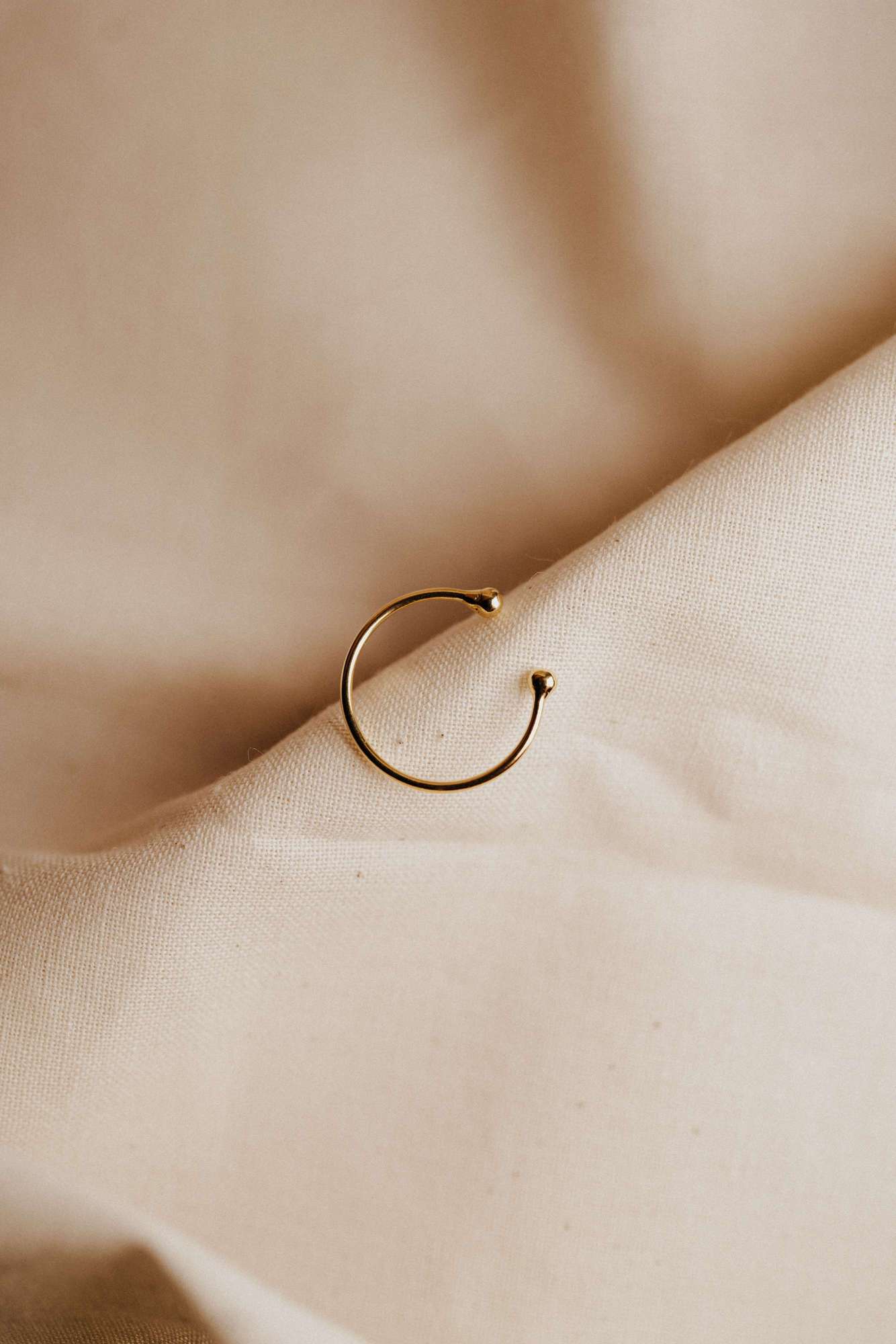 Кольцо Капли