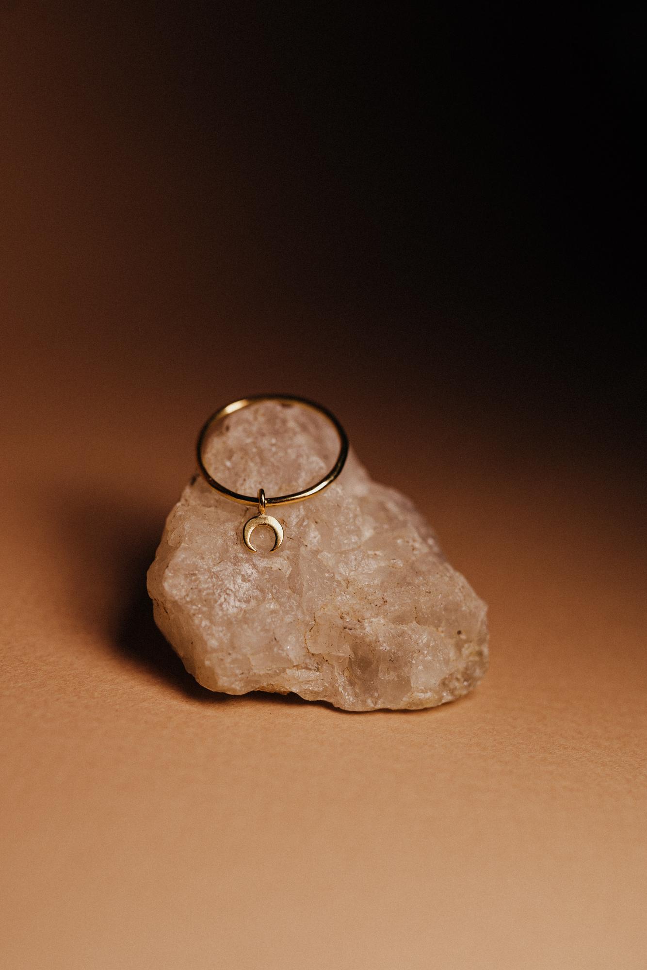 Кольцо с Лунницей