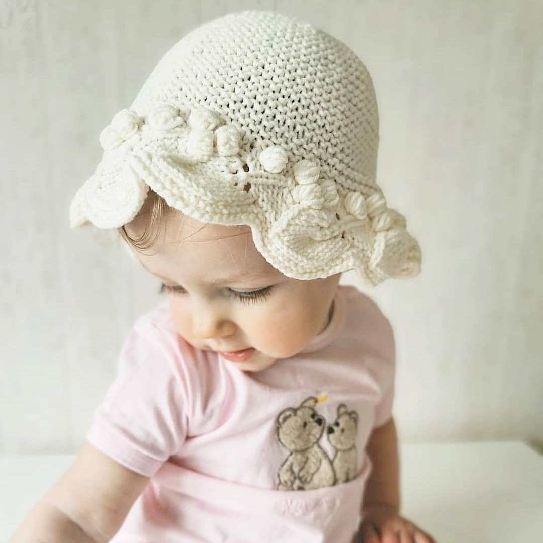 Описание "Панамка Эмили"