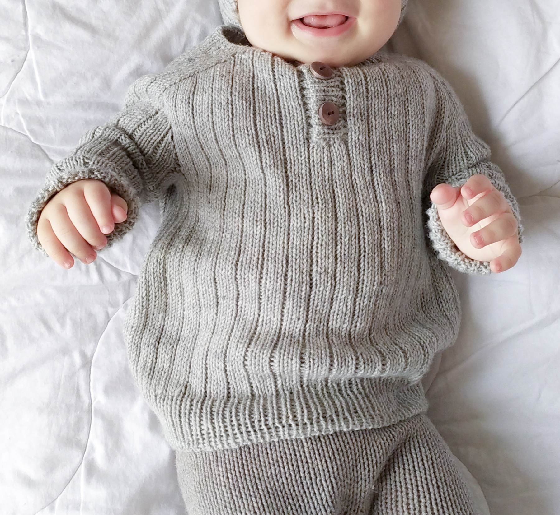 Описание "Джемпер в рубчик"