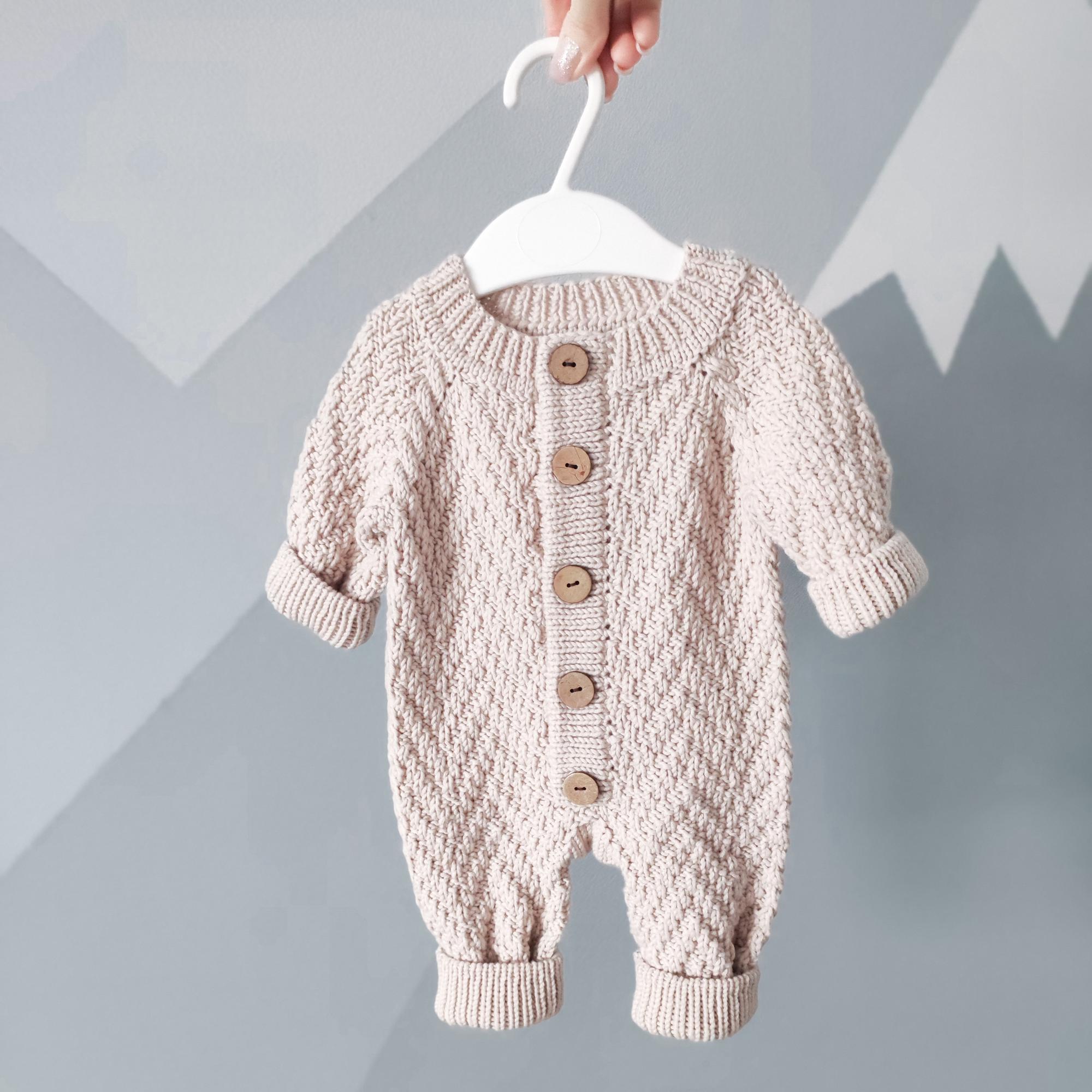 Описание "Комбинезон Mountain"