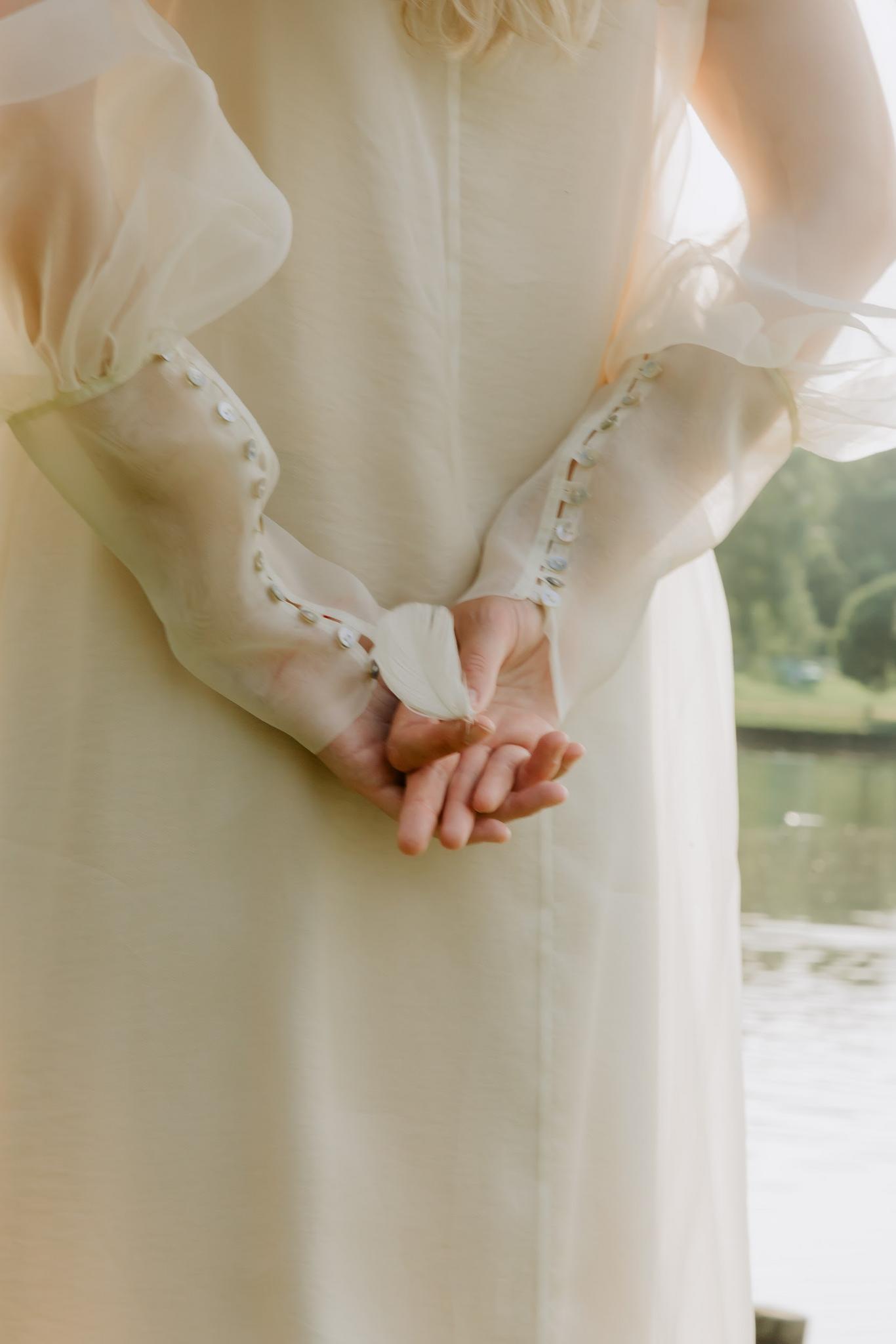Платье из органзы молочное/Milk organza dress