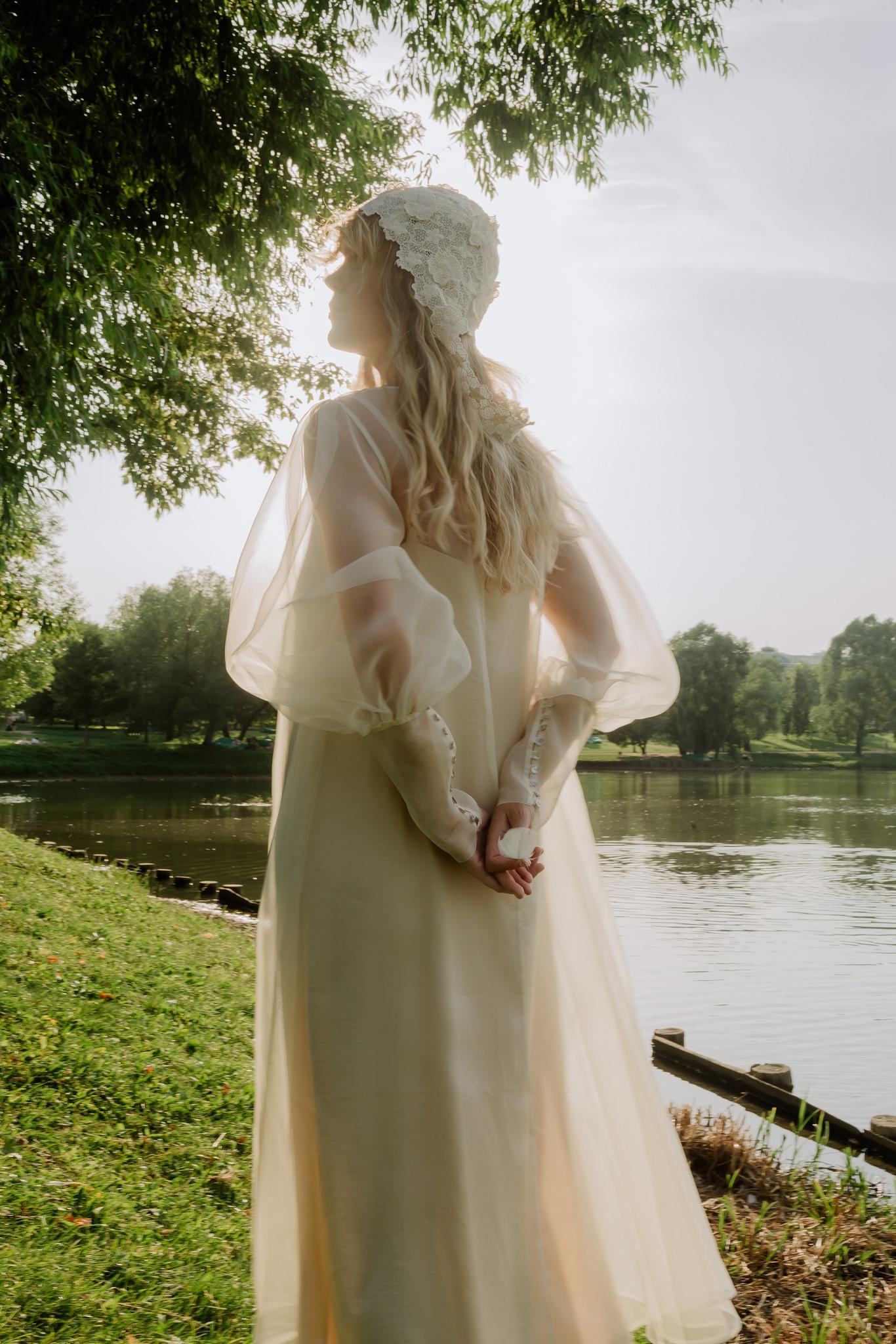 Платье из органзы молочное/Milk organza dress